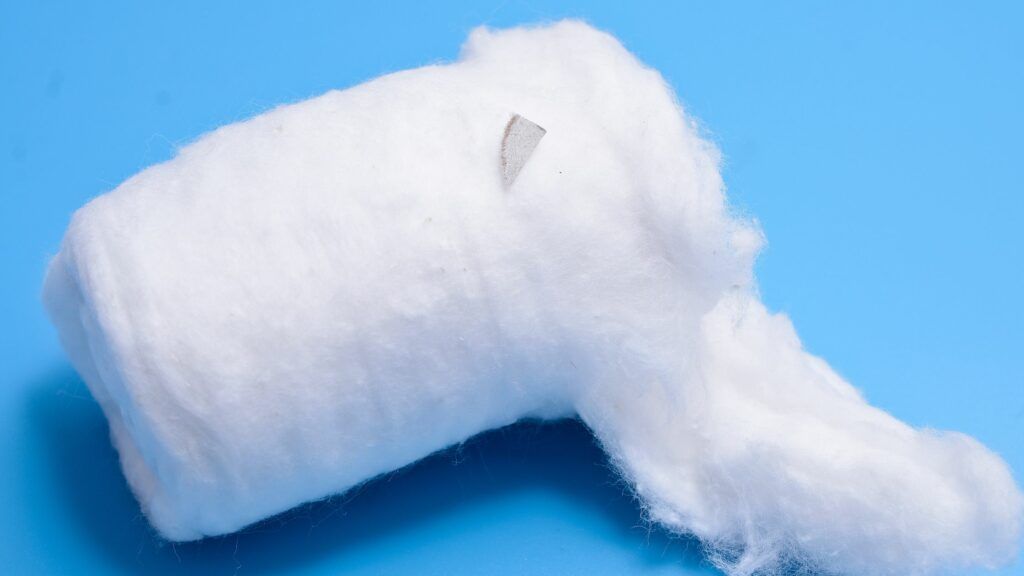 An In-Depth Look at Medical Cotton: From Wound Care to Ophthalmology
